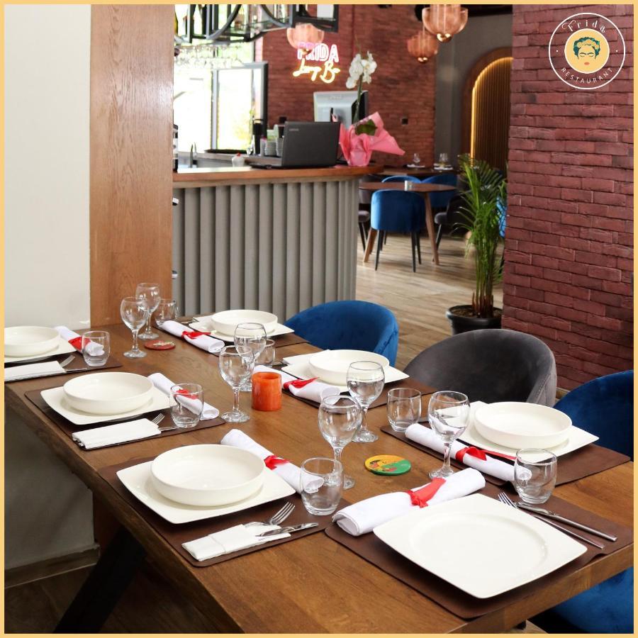 Hotel & Restaurant Frida Gjakova Εξωτερικό φωτογραφία