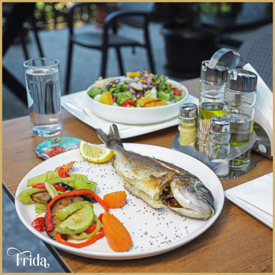 Hotel & Restaurant Frida Gjakova Εξωτερικό φωτογραφία