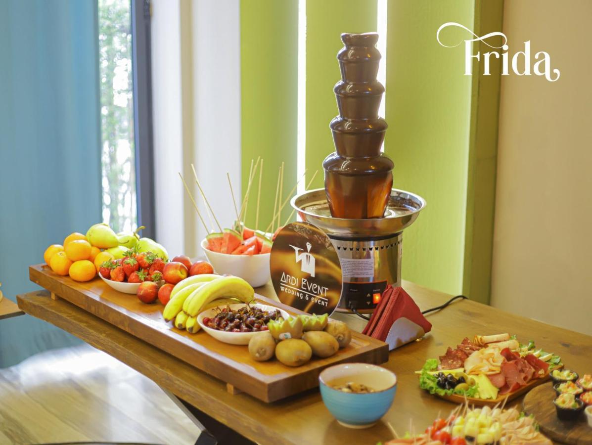 Hotel & Restaurant Frida Gjakova Εξωτερικό φωτογραφία