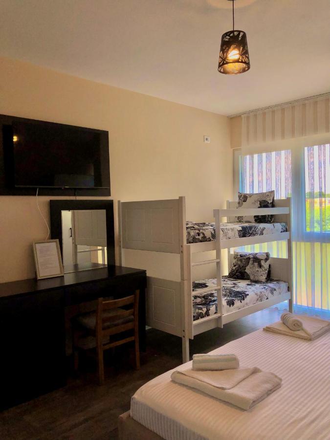 Hotel & Restaurant Frida Gjakova Εξωτερικό φωτογραφία