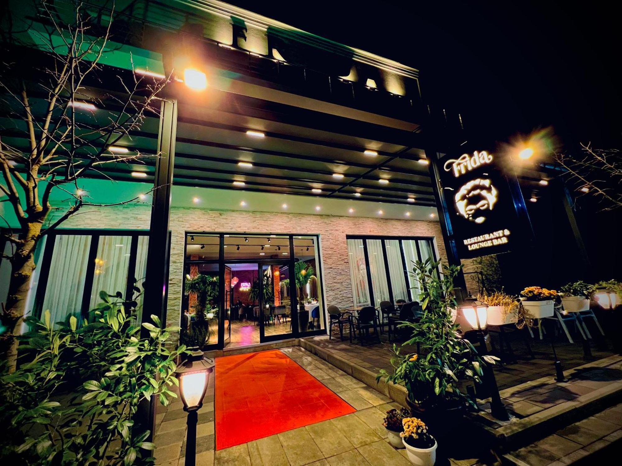 Hotel & Restaurant Frida Gjakova Εξωτερικό φωτογραφία