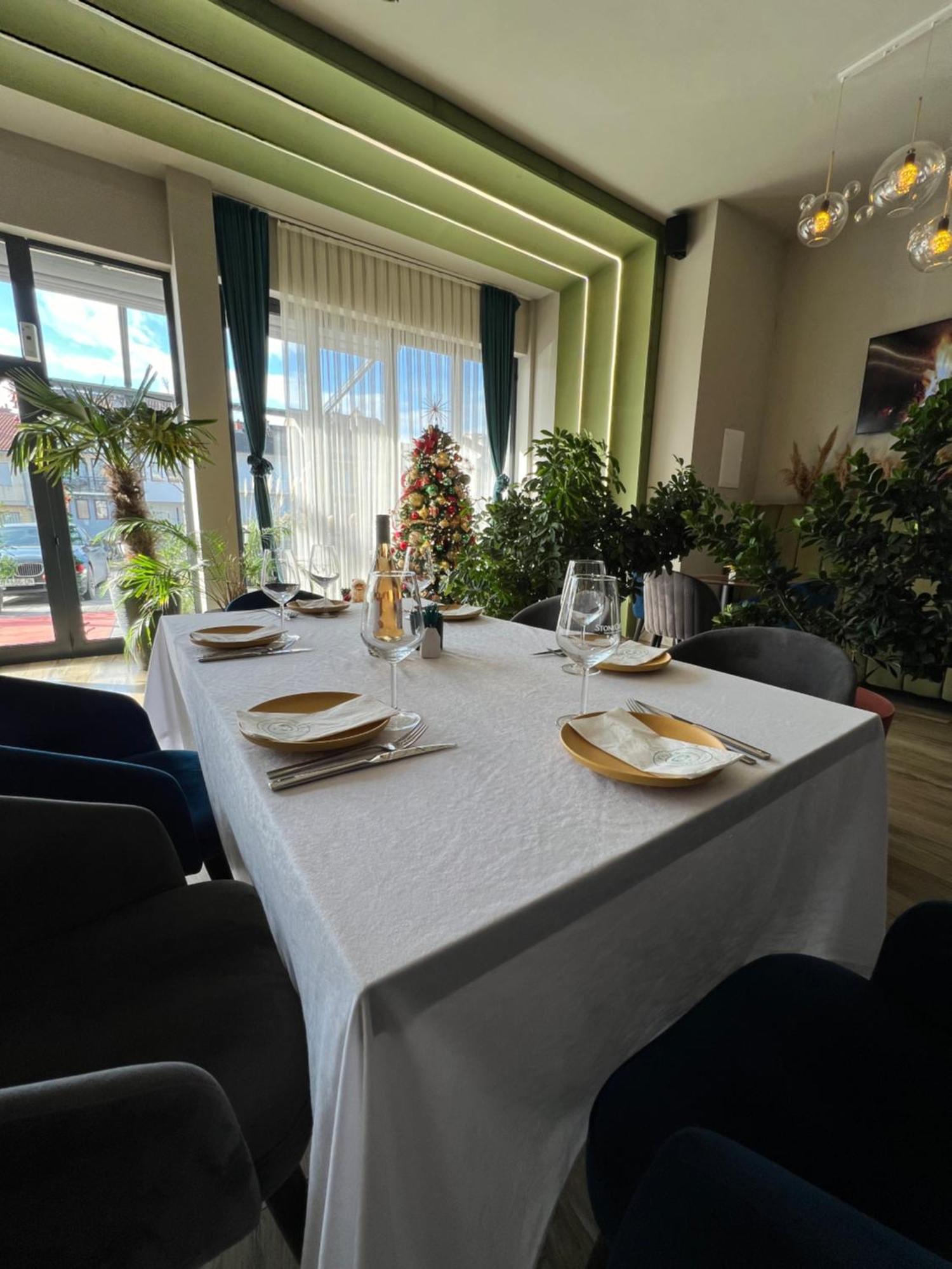 Hotel & Restaurant Frida Gjakova Εξωτερικό φωτογραφία
